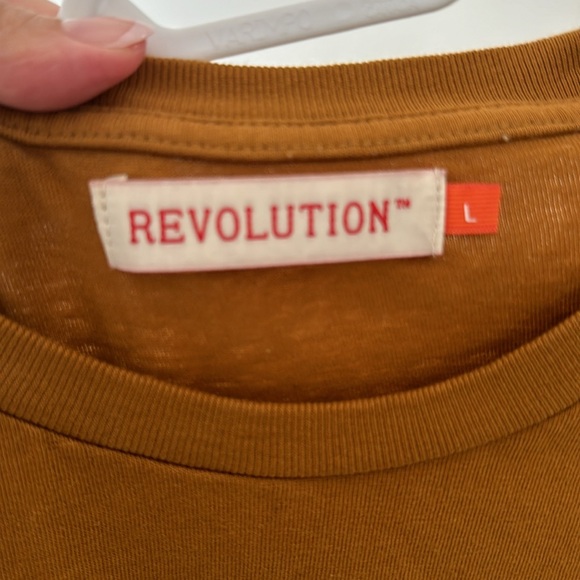 Men’s Mustard Yellow Tee - Picture 4 of 6